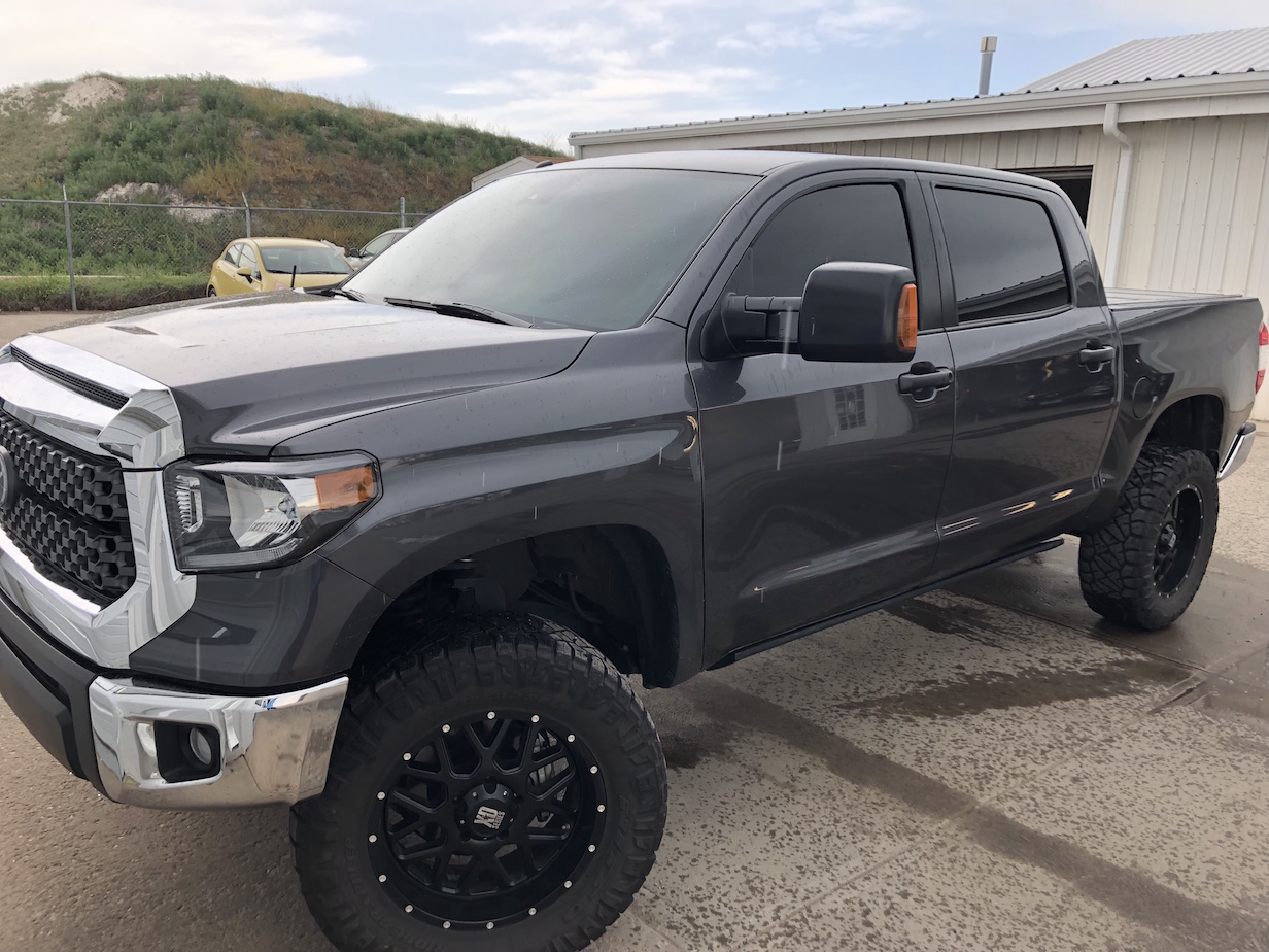 toyota-tundra-window-tint